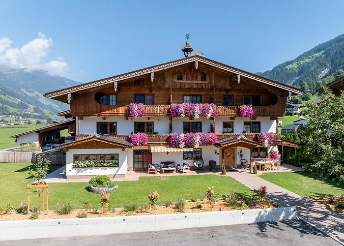 Larchergut Apartment Mayrhofen