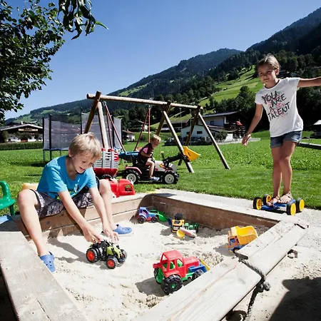 Larchergut Apartament *