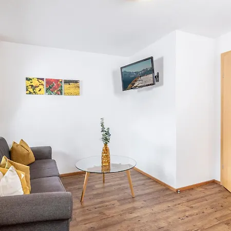 Larchergut Apartament *