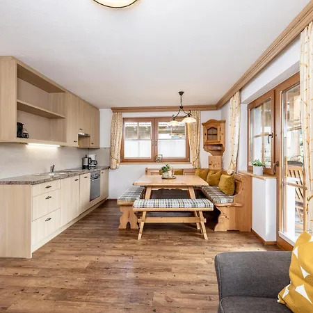 Larchergut Apartment Mayrhofen